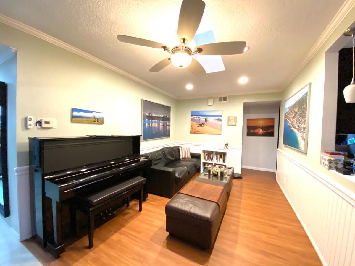 Costa Mesa Homestay - Private Rooms With 2 Shared Baths And Hosts Onsite Exterior foto